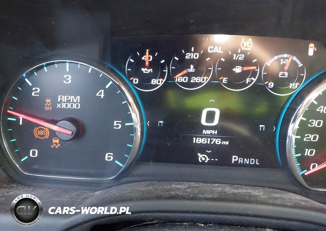 2017 Chevrolet Tahoe Lt VIN:1GNSKBKC1HR333585 - 7