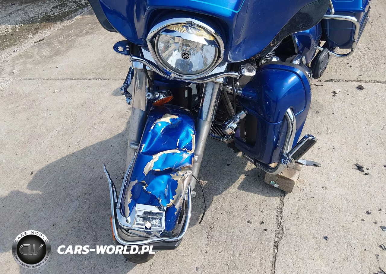2010 Harley-Davidson Flhtcu VIN:1HD1FC413AB612169 - 14