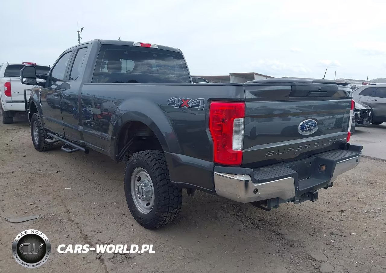 2018 Ford F-250 Xl VIN:1FT7X2B61JEC81785 - 3