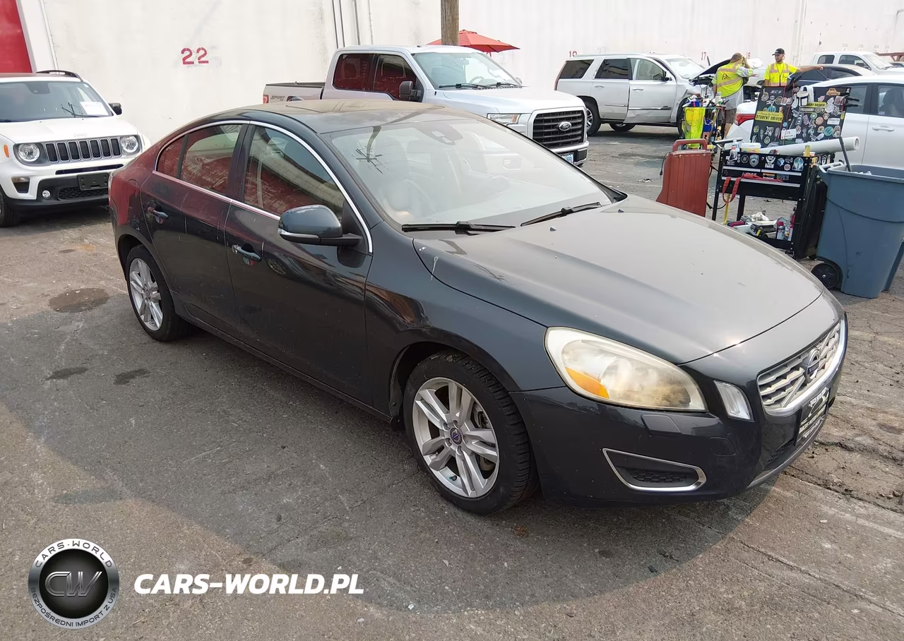 2013 Volvo S60 T5