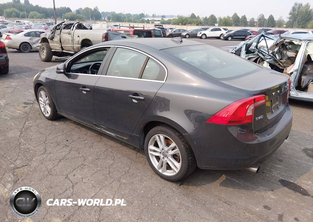 2013 Volvo S60 T5 VIN:YV1612FS0D2210548 - 3