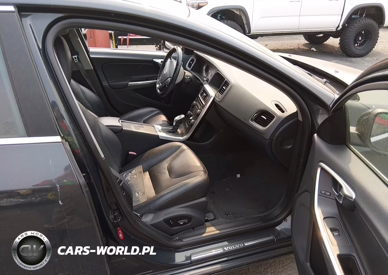 2013 Volvo S60 T5 VIN:YV1612FS0D2210548 - 5
