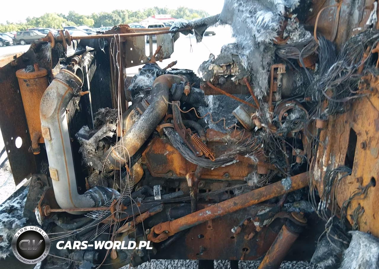 2002 International 4000 4700 VIN:1HTSCABM62H534312 - 10