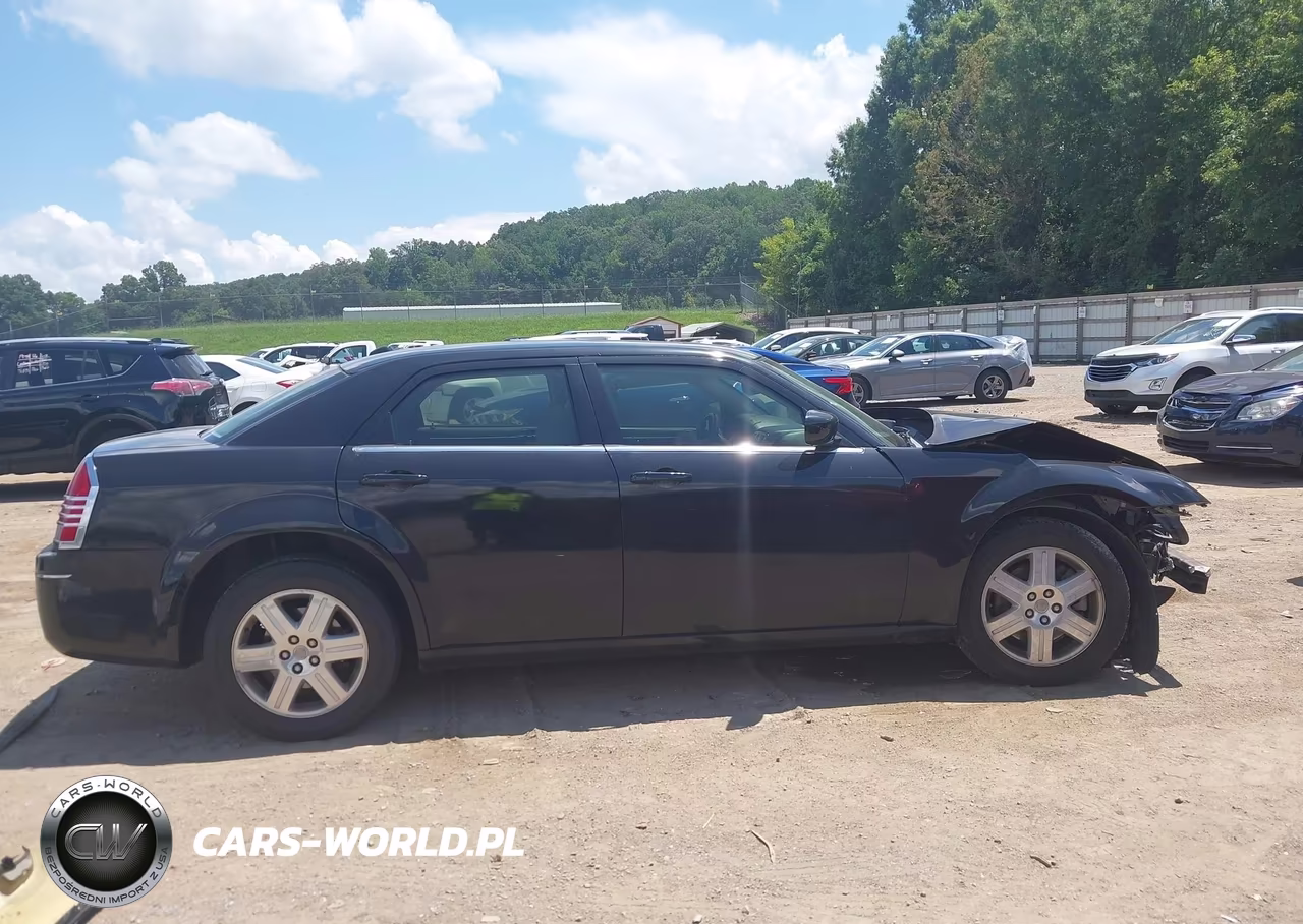 2005 Chrysler 300 Touring VIN:2C3AK53G65H638510 - 13
