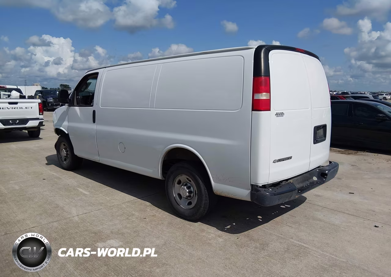 2019 Chevrolet Express 2500 Work Van VIN:1GCWGAFG1K1237920 - 3