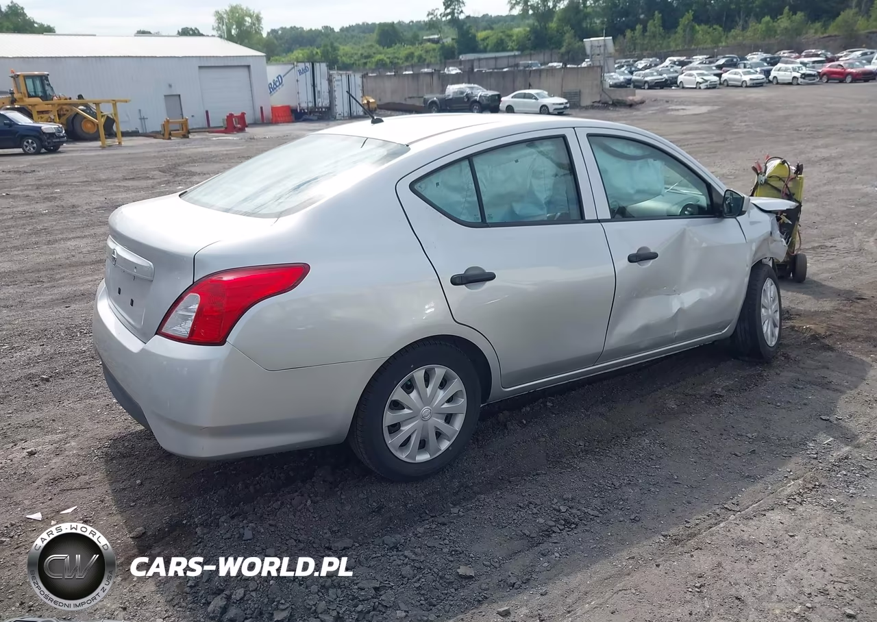 2016 Nissan Versa 1.6 S VIN:3N1CN7AP8GL891237 - 4