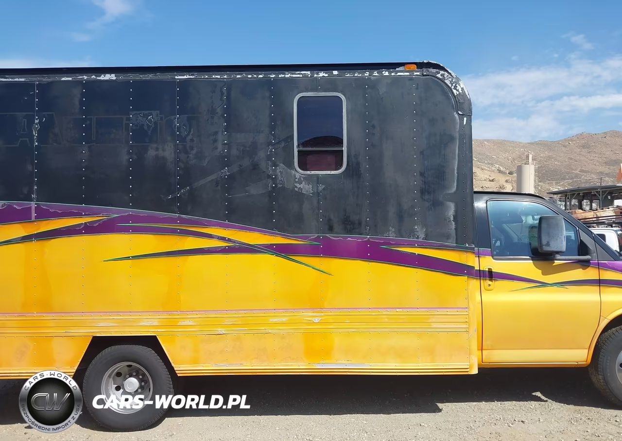 2000 GMC Savana Camper Special Standard VIN:1GDJG31R4Y1133845 - 16
