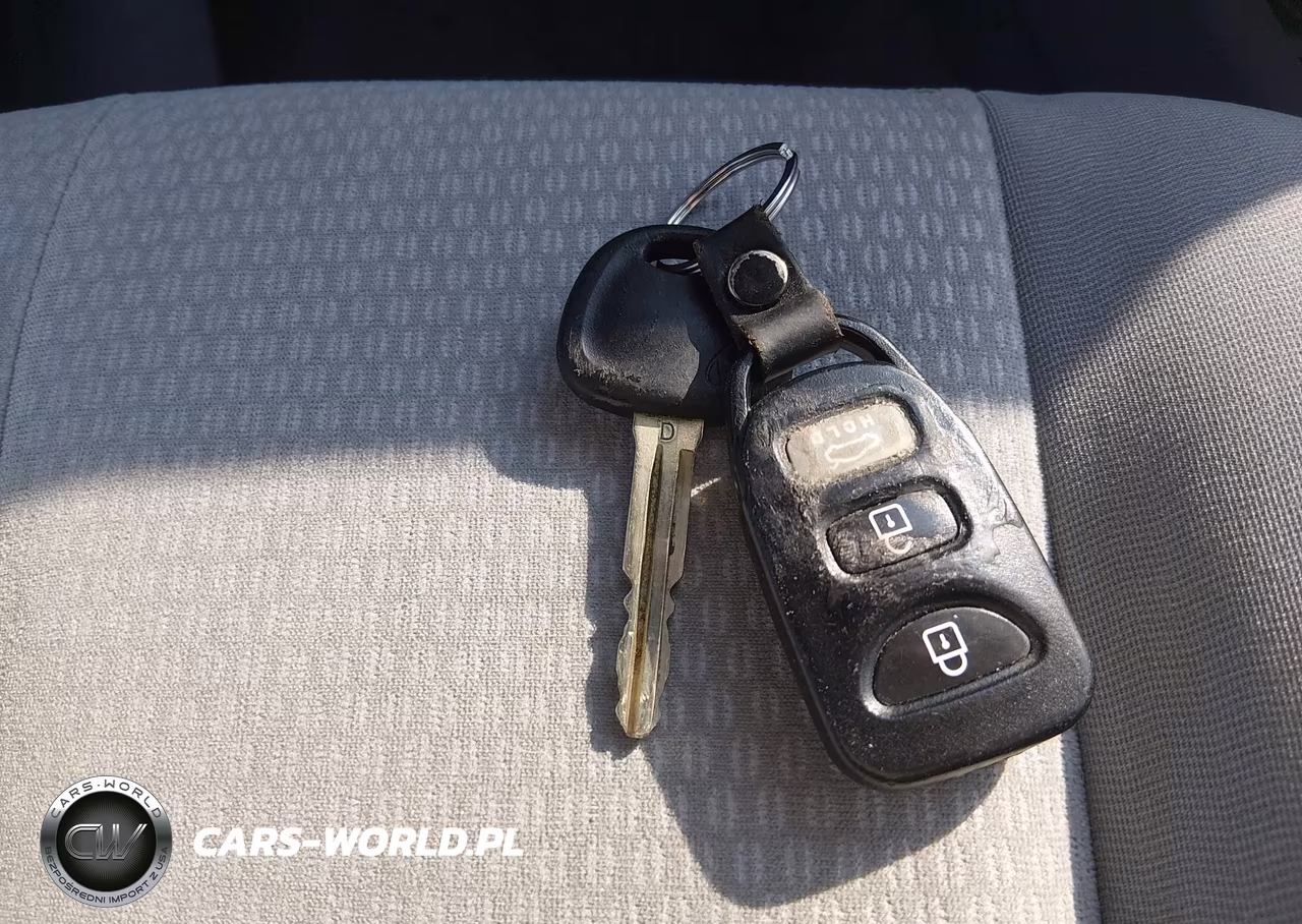 2007 Hyundai Elantra Gls-Ltd-Se VIN:KMHDU46D27U055457 - 11