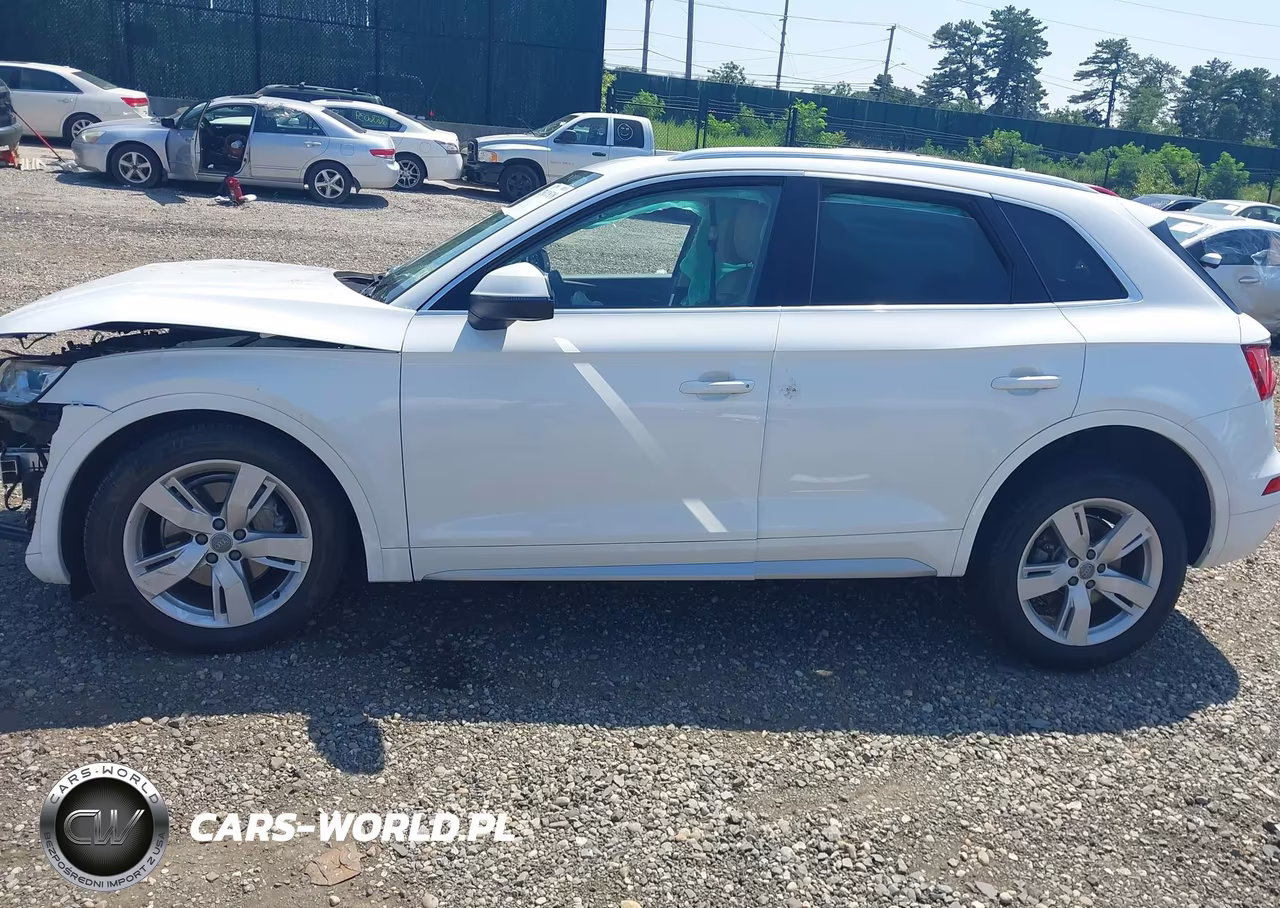 2019 Audi Q5 45 Premium VIN:WA1BNAFY4K2053802 - 14
