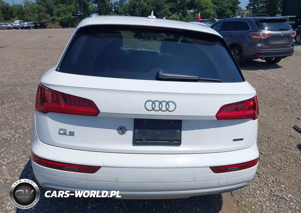 2019 Audi Q5 45 Premium VIN:WA1BNAFY4K2053802 - 16