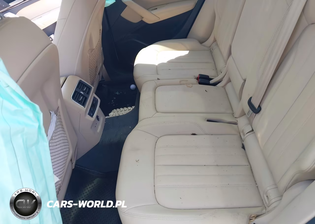 2019 Audi Q5 45 Premium VIN:WA1BNAFY4K2053802 - 8