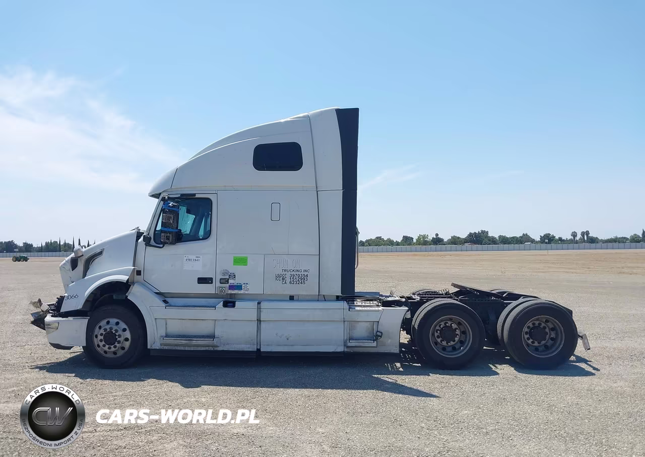 2017 Volvo Vnl VIN:4V4NC9EJ2HN990624 - 14