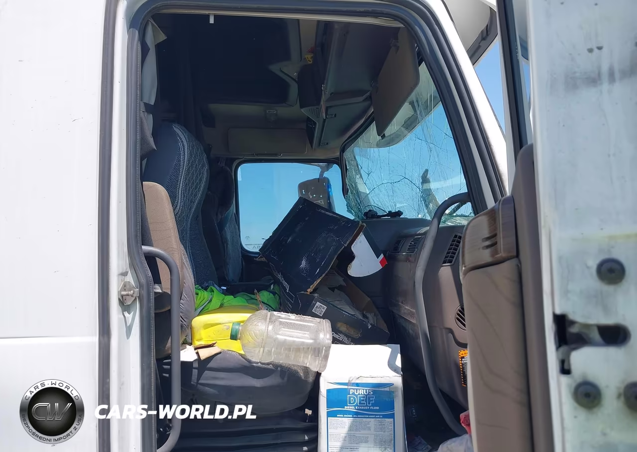 2017 Volvo Vnl VIN:4V4NC9EJ2HN990624 - 7