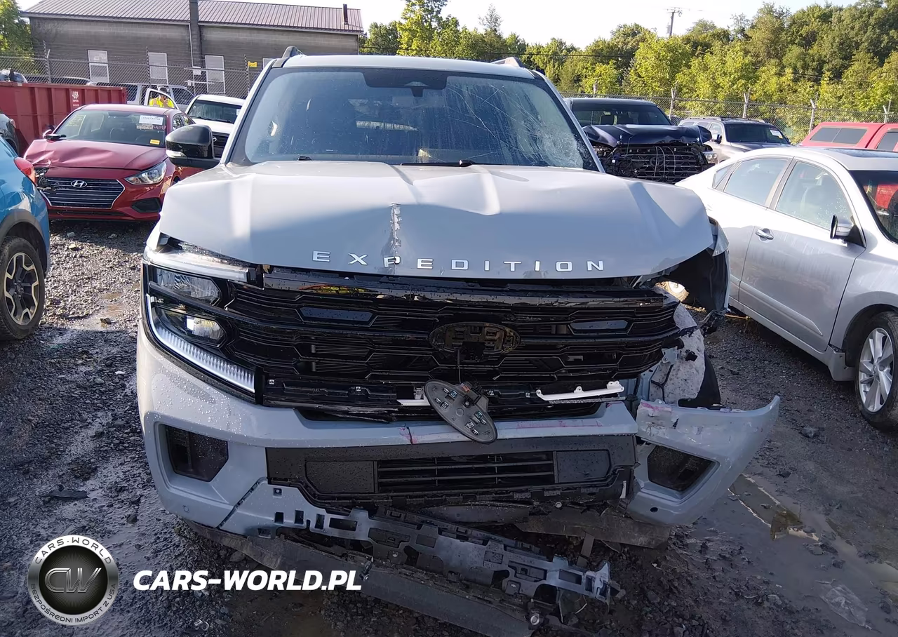 2025 Ford Expedition Platinum VIN:1FMJU1M8XSEA02970 - 6