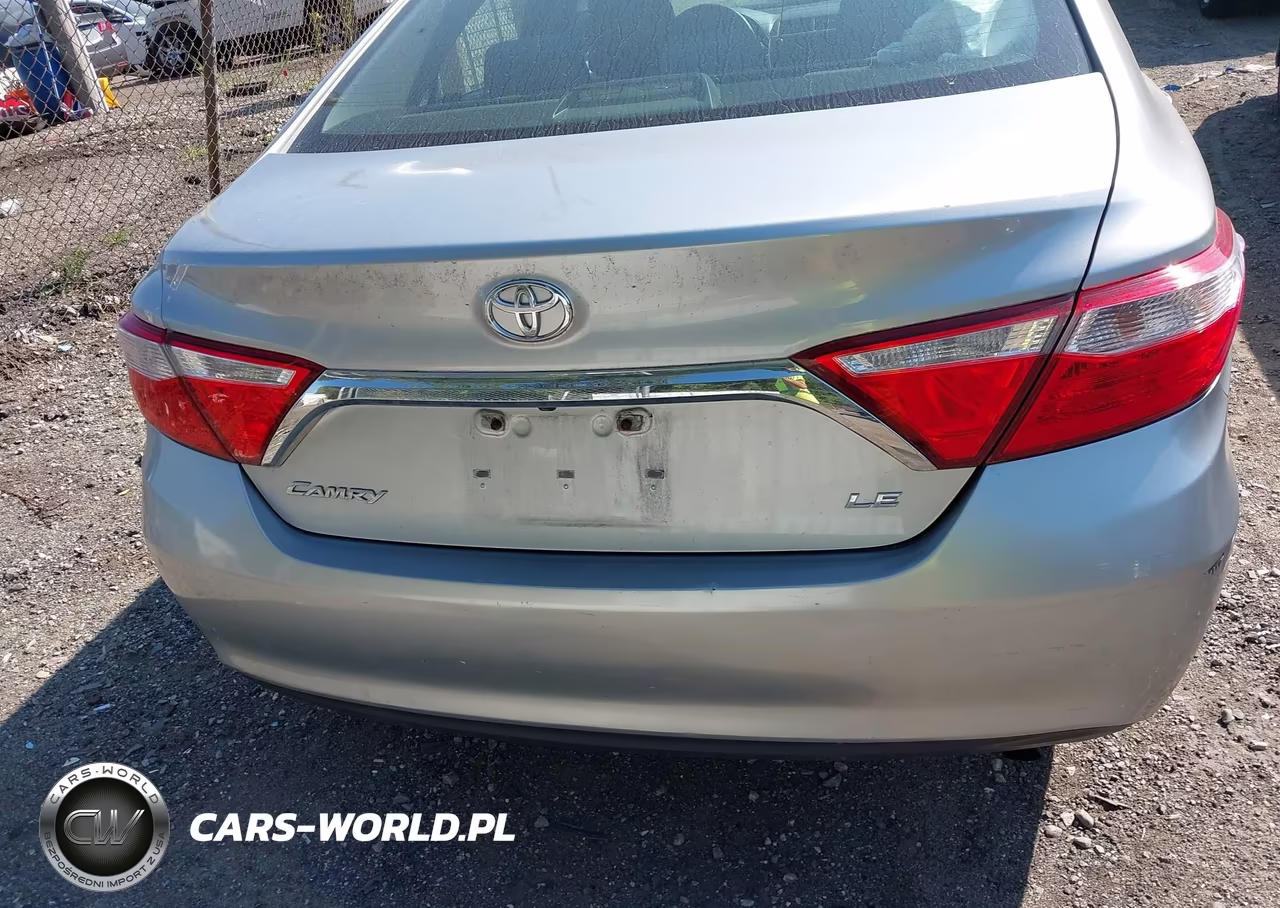 2016 Toyota Camry Le VIN:4T1BF1FK7GU265938 - 16