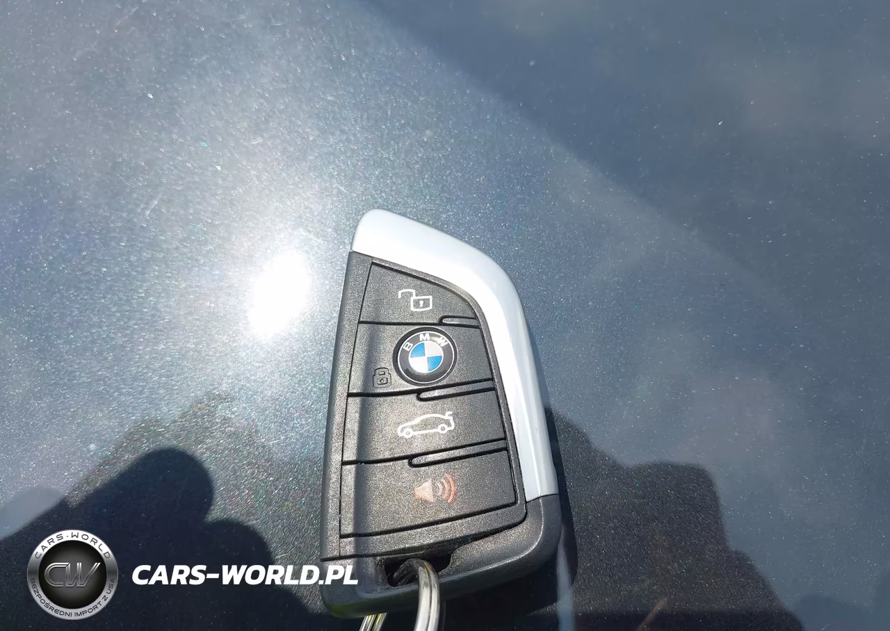 2025 BMW 330I xDrive VIN:3MW89CW02S8F16075 - 11