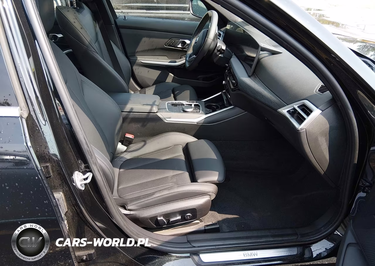 2025 BMW 330I xDrive VIN:3MW89CW02S8F16075 - 5
