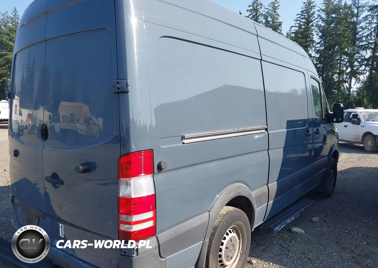 2018 Mercedes-Benz Sprinter 2500 Standard Roof V6 VIN:WD3PE7CD3JP640777 - 4