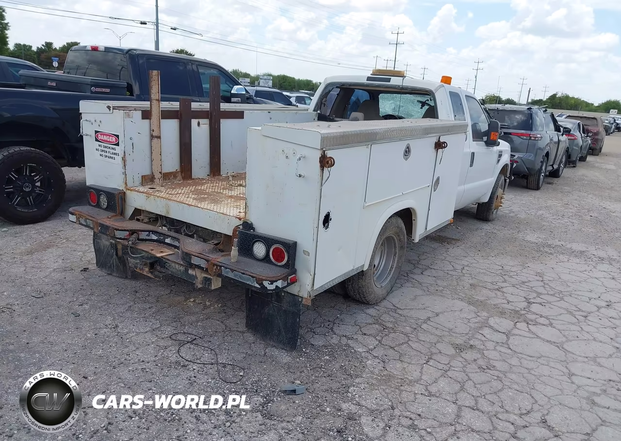 2008 Ford Super Duty F-350 Drw Lariat-Xl-Xlt VIN:1FDWX36R78EC91023 - 4