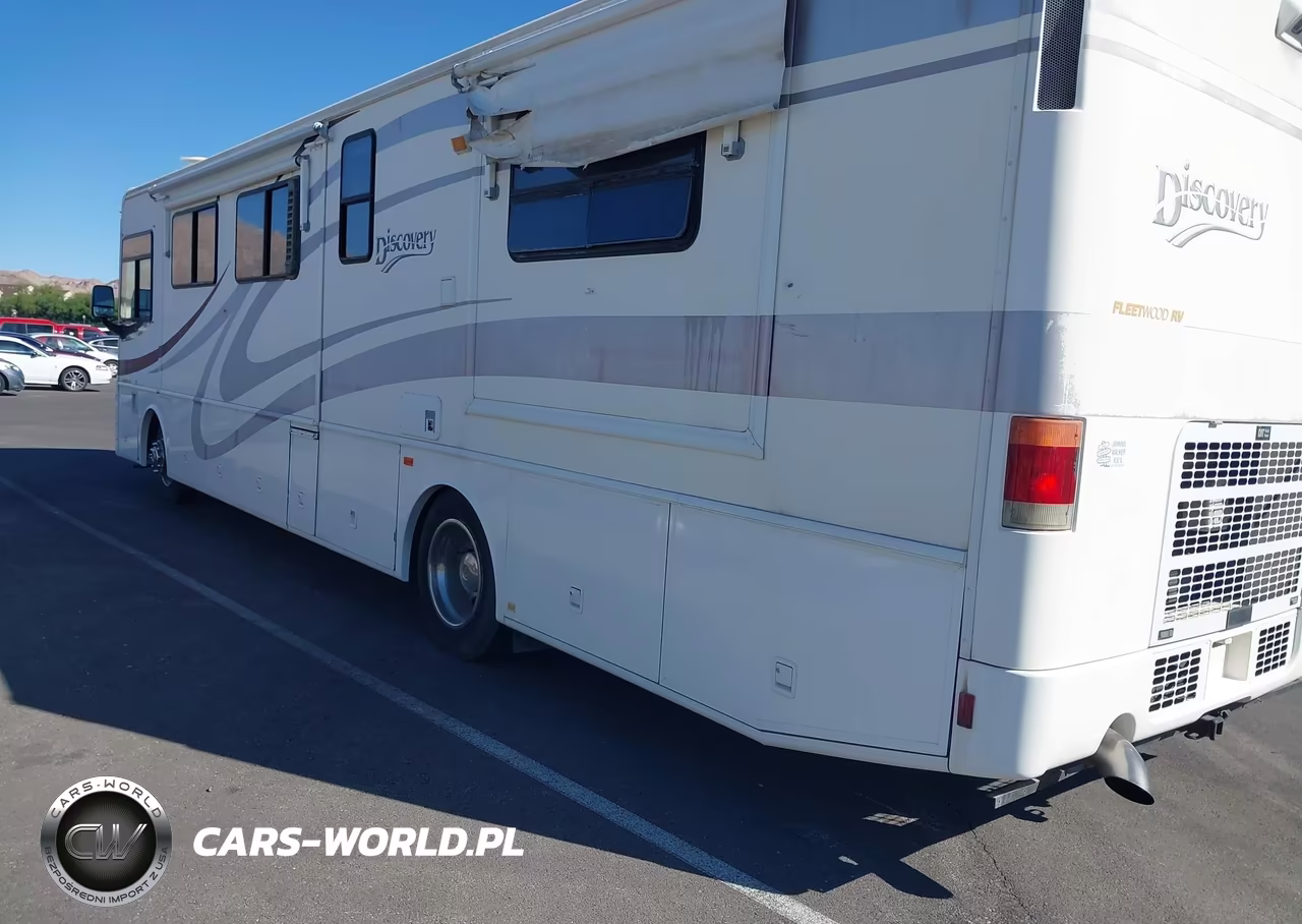 2001 Freightliner Chassis X Line Motor Home VIN:4UZAAHAK81CJ18423 - 3