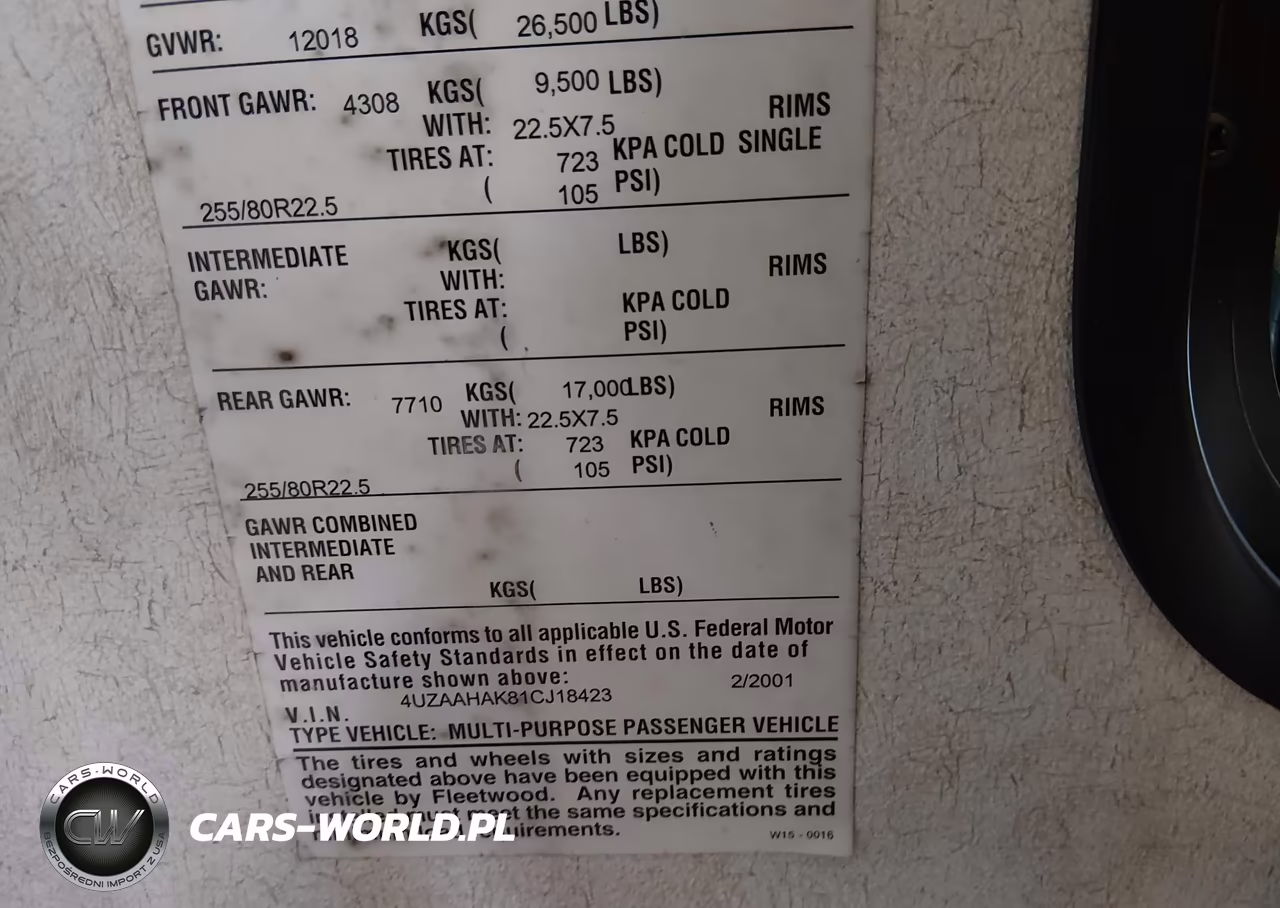 2001 Freightliner Chassis X Line Motor Home VIN:4UZAAHAK81CJ18423 - 9