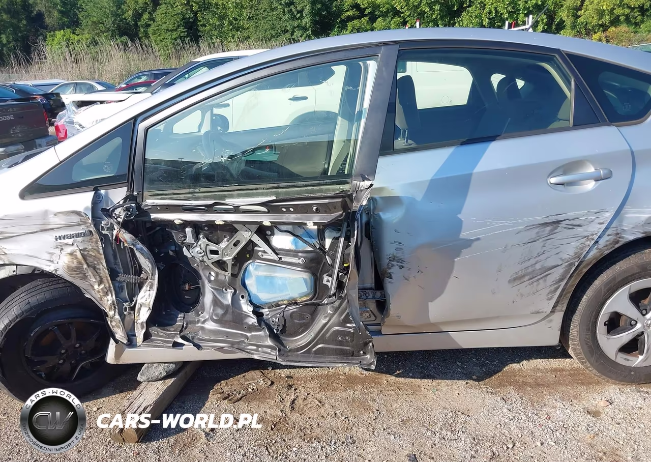 2012 Toyota Prius Three VIN:JTDKN3DU4C1519267 - 17
