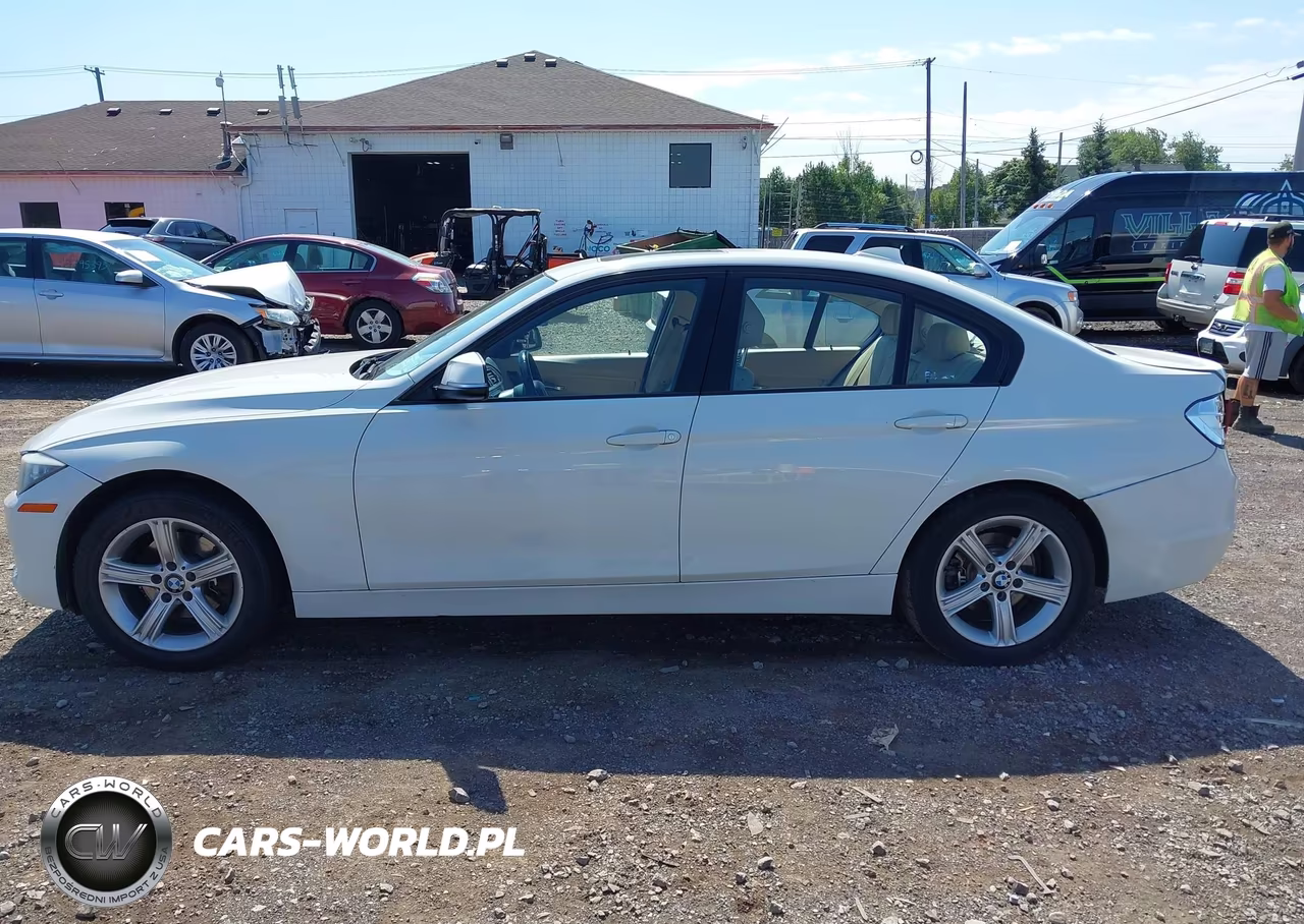 2014 BMW 328I xDrive VIN:WBA3B5C50EF599320 - 15
