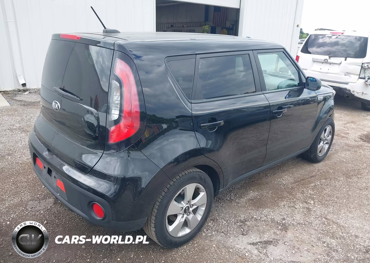 2018 Kia Soul VIN:KNDJN2A22J7599378 - 4