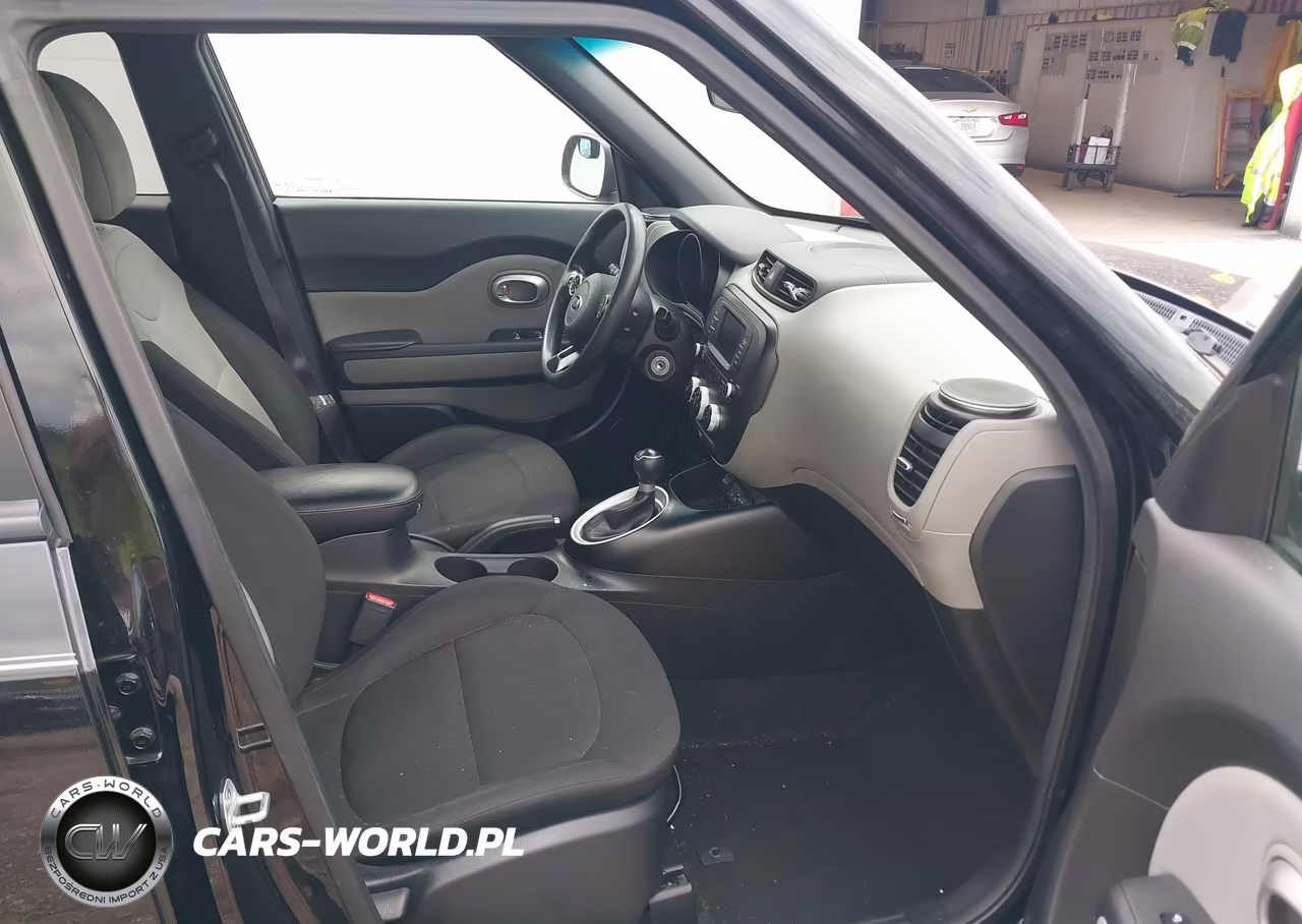 2018 Kia Soul VIN:KNDJN2A22J7599378 - 5