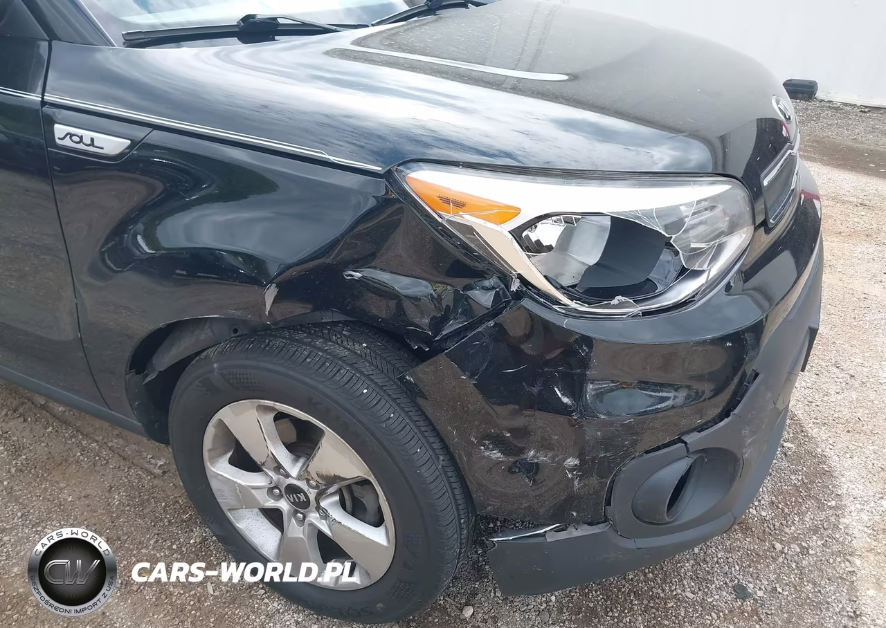 2018 Kia Soul VIN:KNDJN2A22J7599378 - 6