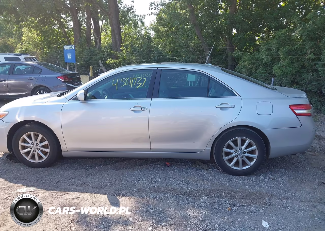 2011 Toyota Camry Xle V6 VIN:4T1BK3EK4BU126884 - 14
