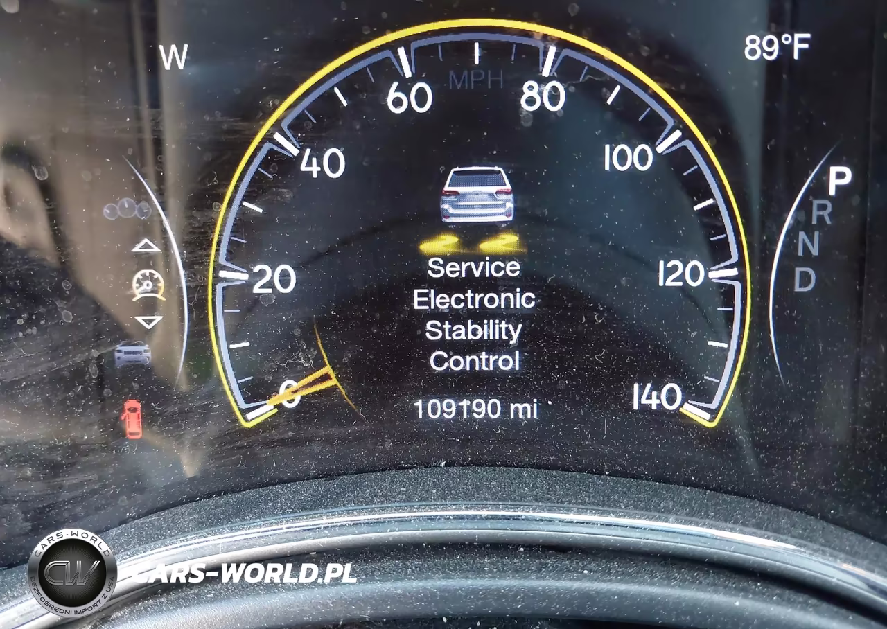 2019 Jeep Grand Cherokee Laredo E 4X4 VIN:1C4RJFAG8KC569828 - 15