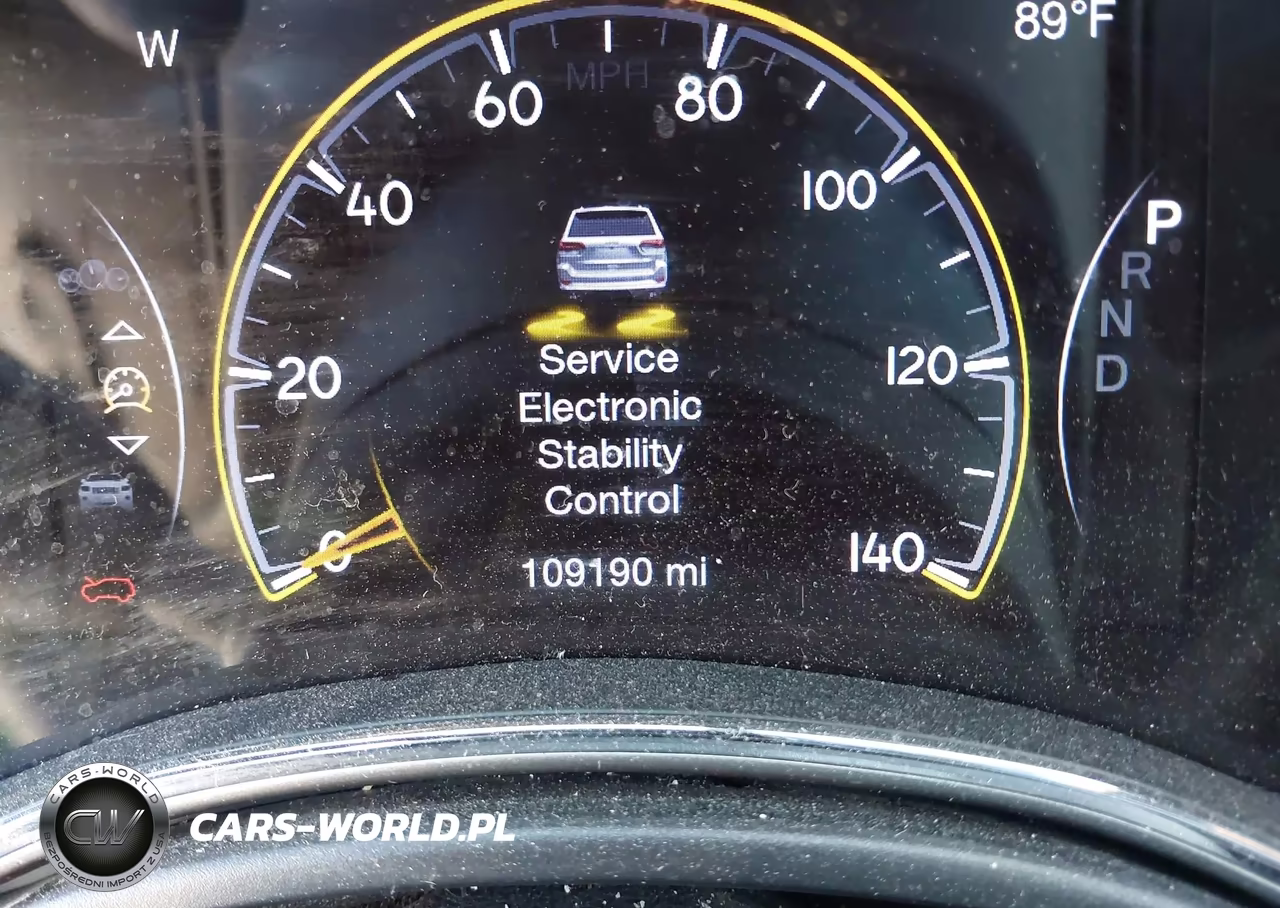 2019 Jeep Grand Cherokee Laredo E 4X4 VIN:1C4RJFAG8KC569828 - 7