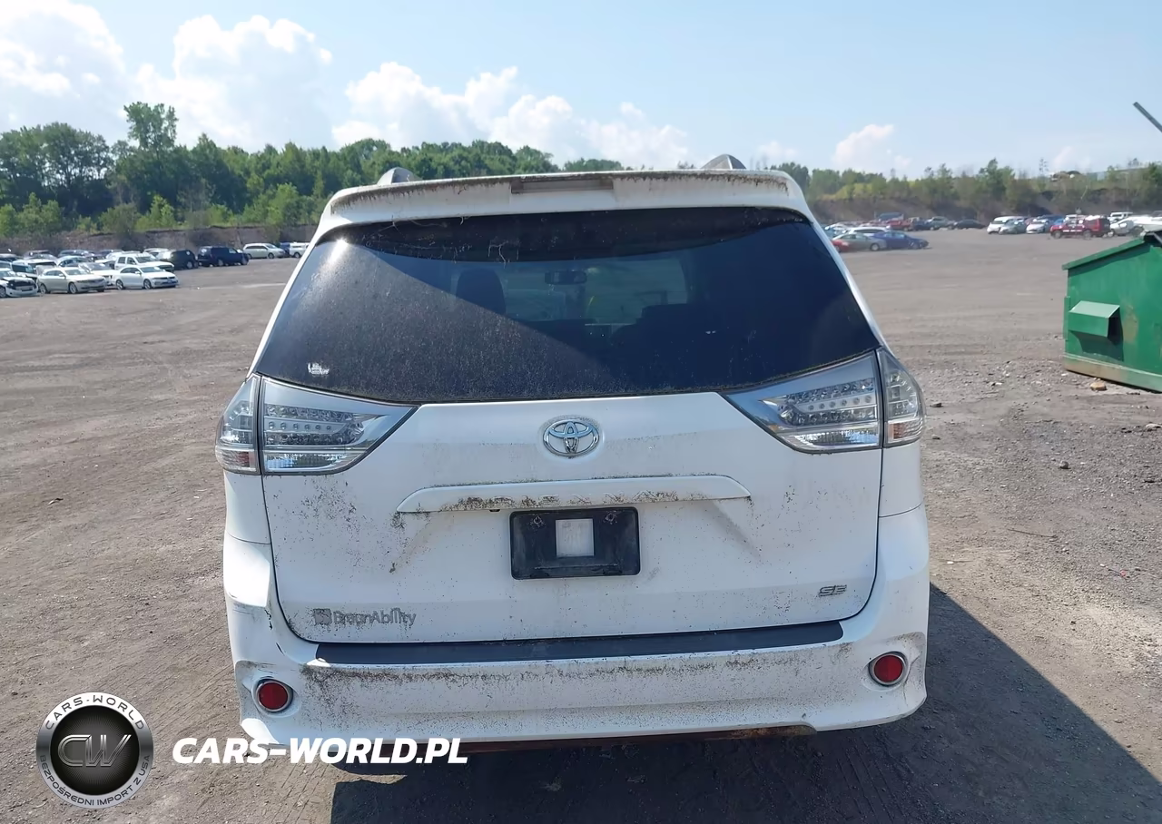2012 Toyota Sienna Se 8 Passenger VIN:5TDXK3DC1CS271861 - 16