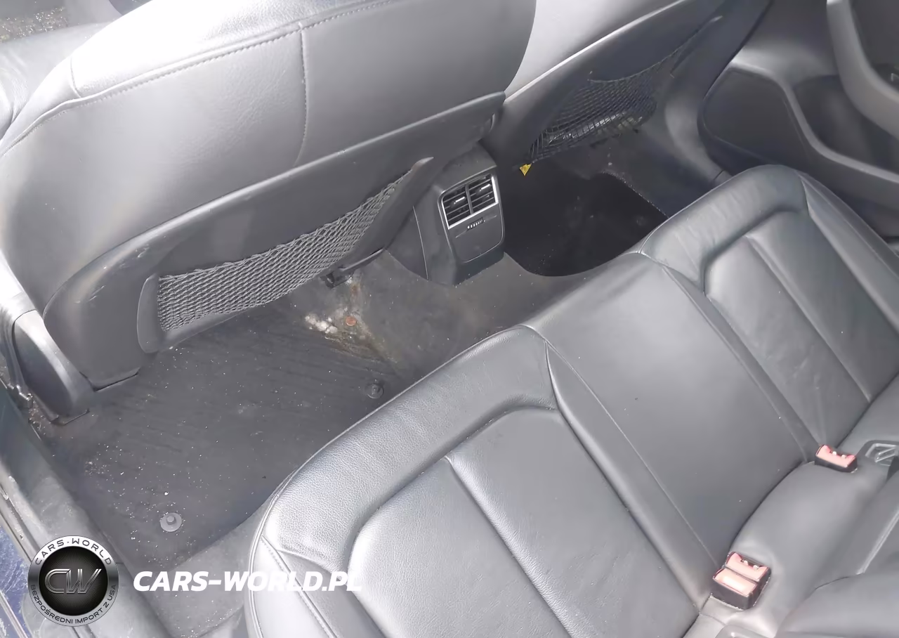 2015 Audi A3 2.0T Premium VIN:WAUEFGFF7F1036034 - 6