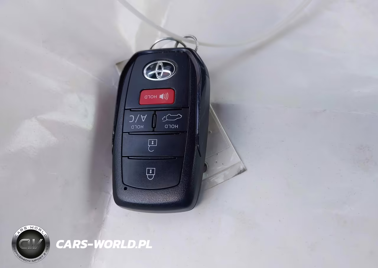 2023 Toyota Bz4X Limited VIN:JTMABACA7PA023160 - 11