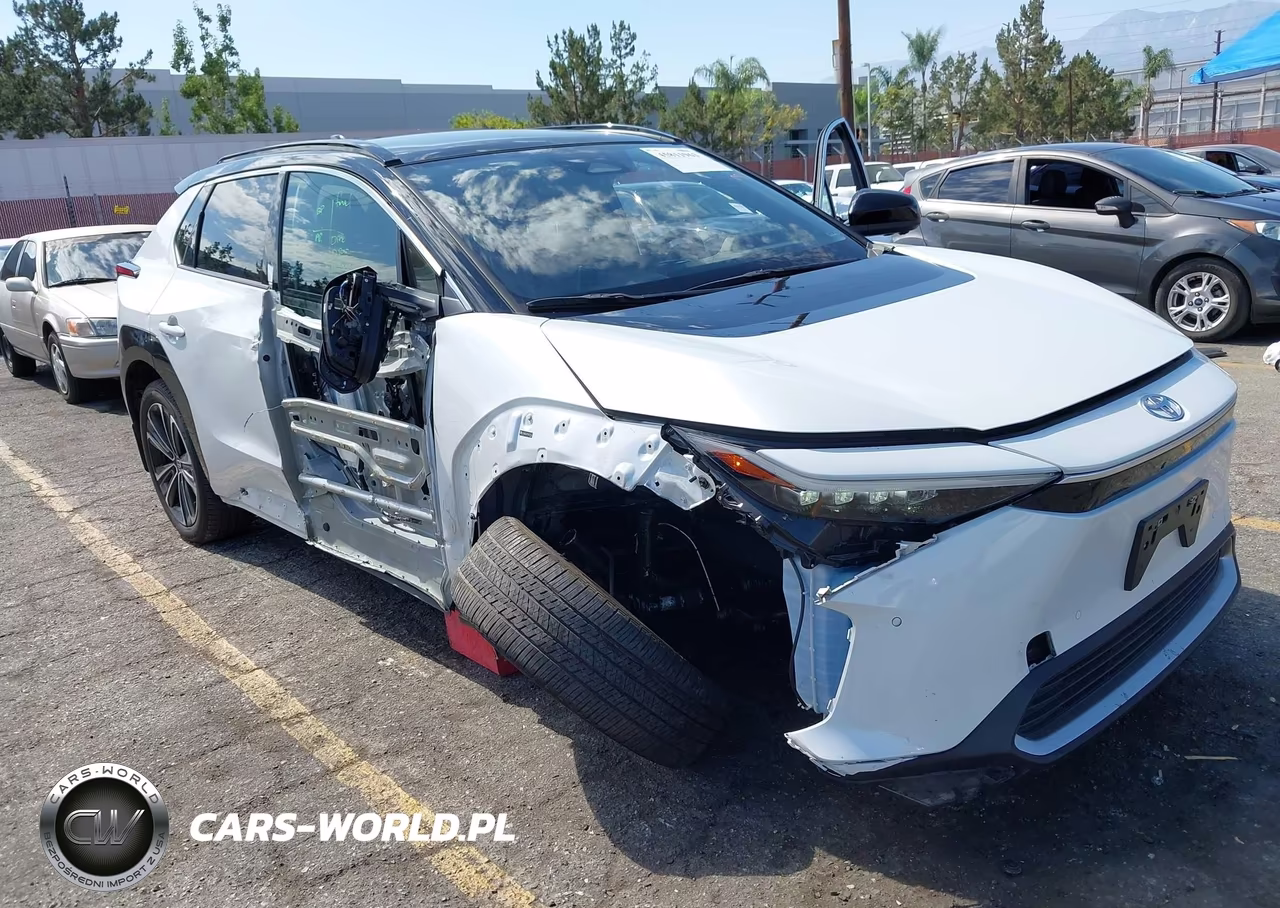 2023 Toyota Bz4X Limited VIN:JTMABACA7PA023160 - 6