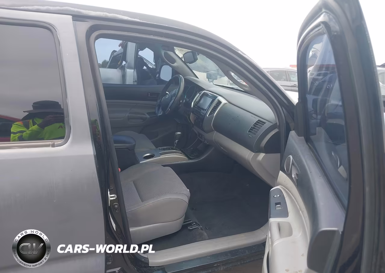 2013 Toyota Tacoma Prerunner V6 VIN:3TMJU4GN5DM152876 - 5