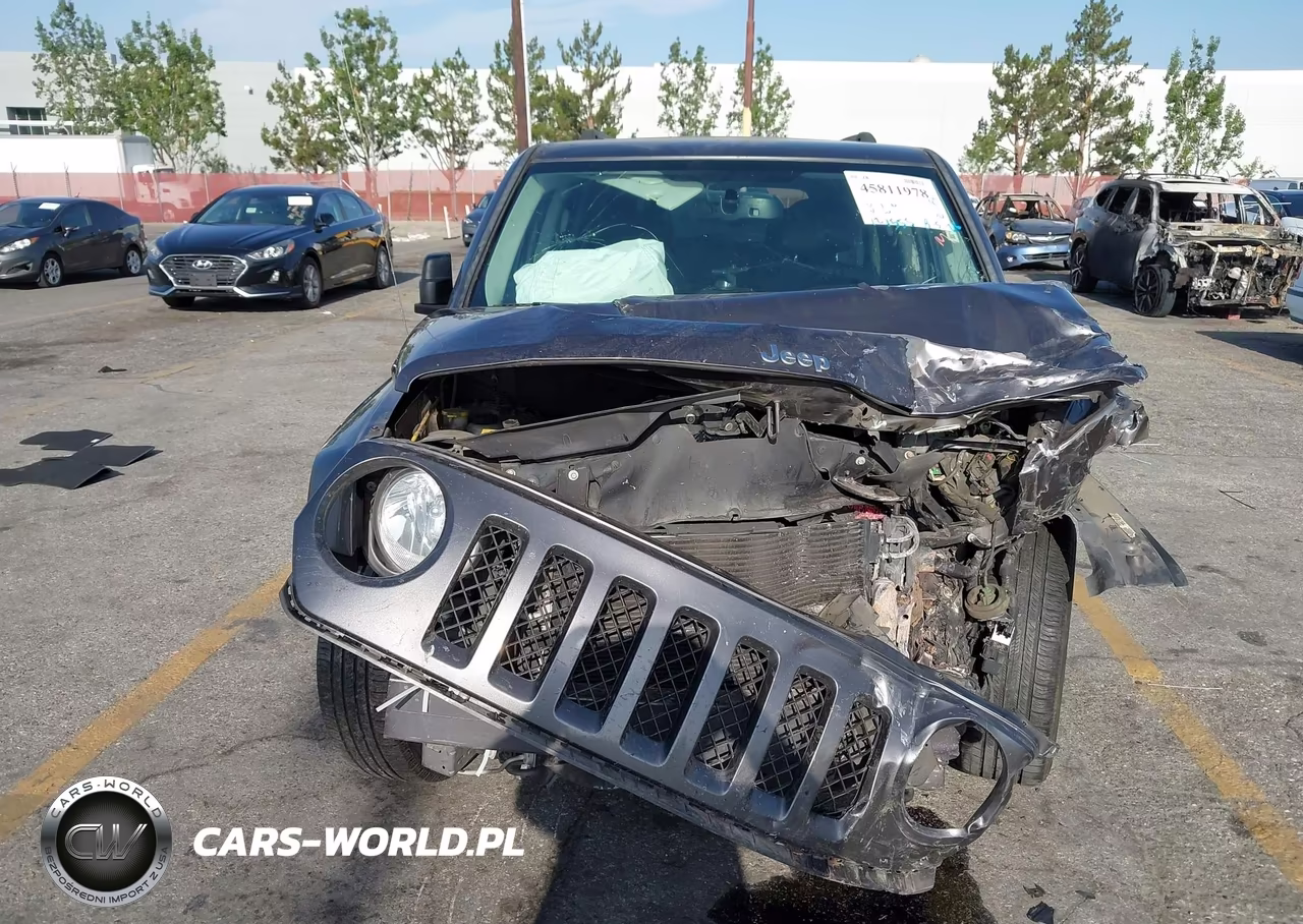 2015 Jeep Patriot High Altitude Edition VIN:1C4NJPFA0FD170906 - 13