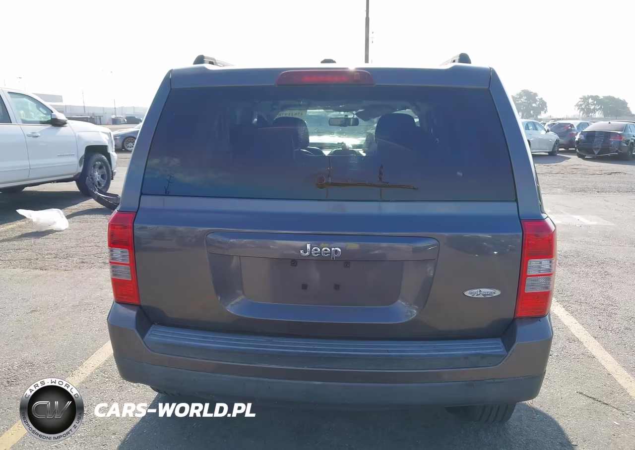 2015 Jeep Patriot High Altitude Edition VIN:1C4NJPFA0FD170906 - 17