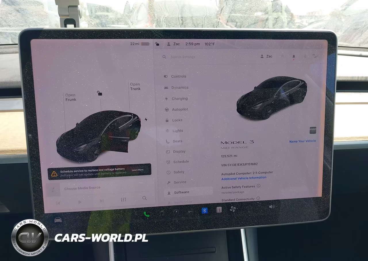 2018 Tesla Model 3 Long Range-Mid Range VIN:5YJ3E1EA3JF151682 - 17