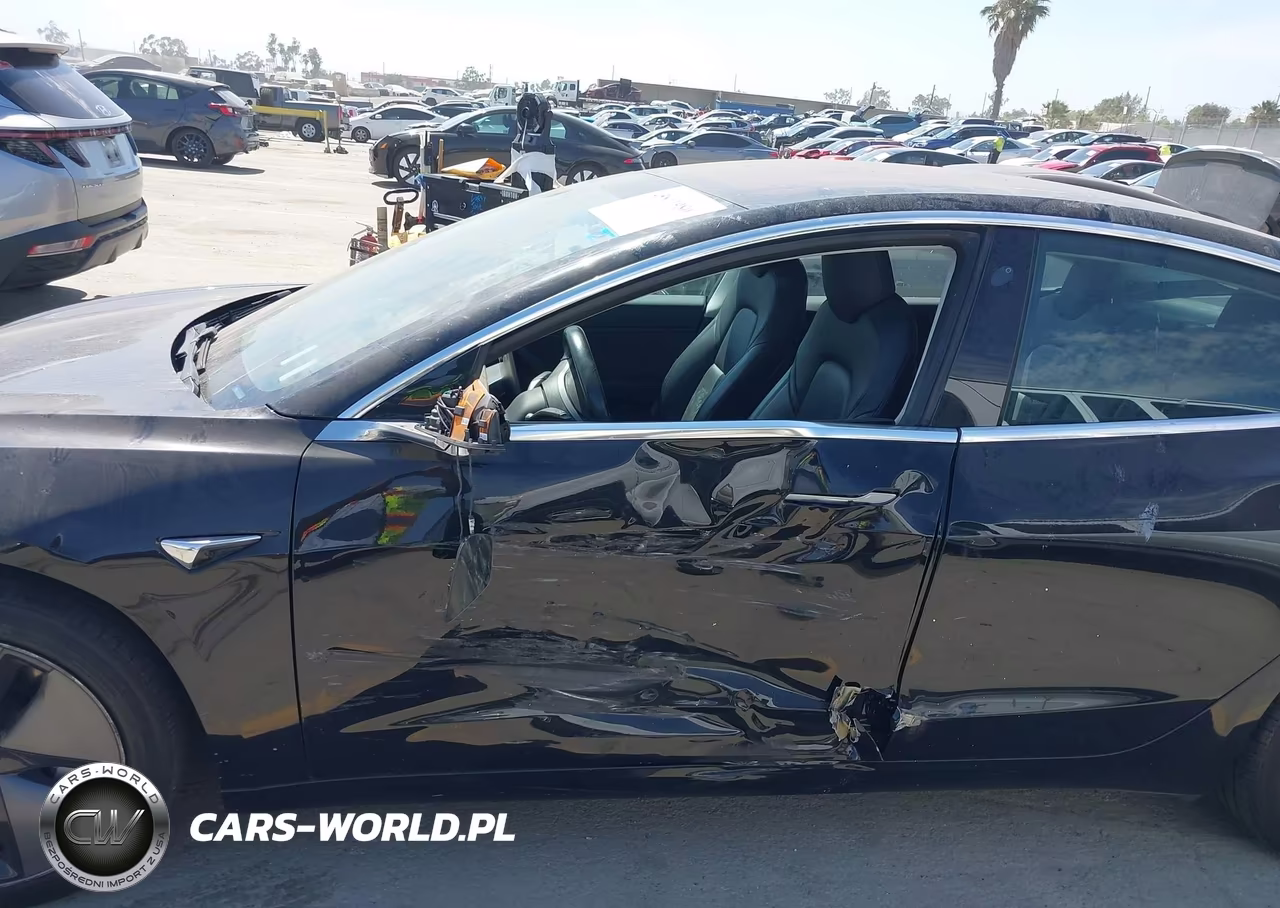 2018 Tesla Model 3 Long Range-Mid Range VIN:5YJ3E1EA3JF151682 - 6