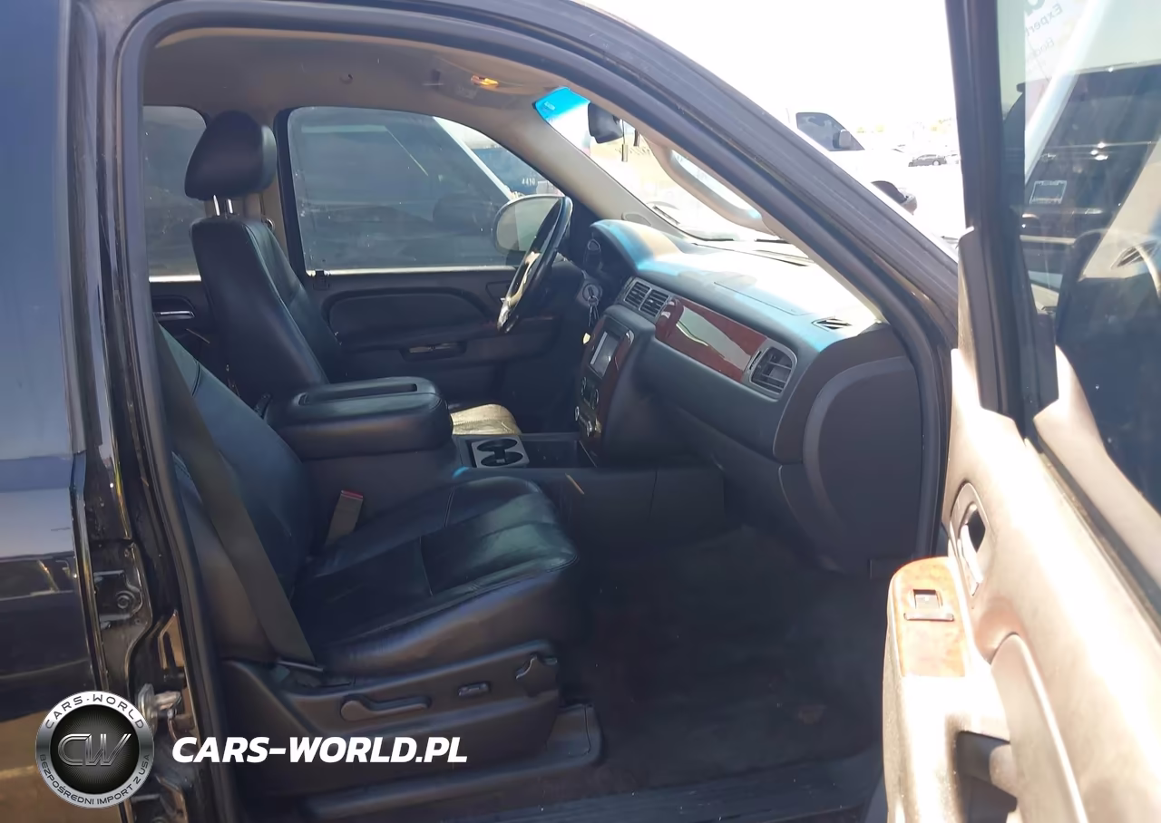 2011 Chevrolet Tahoe Lt VIN:1GNSCBE09BR255255 - 5