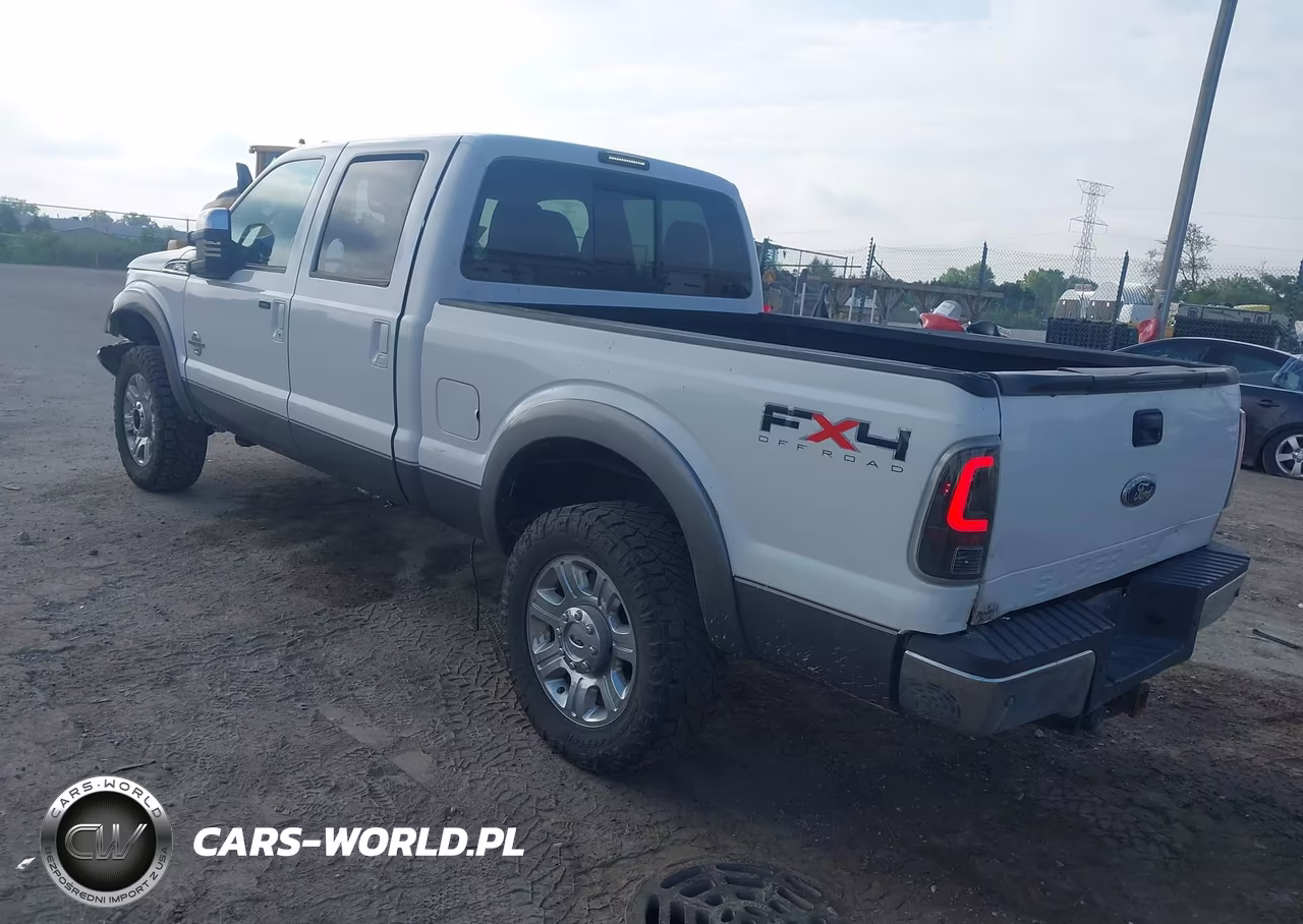 2011 Ford F-250 Lariat VIN:1FT7W2BT9BEC39570 - 3