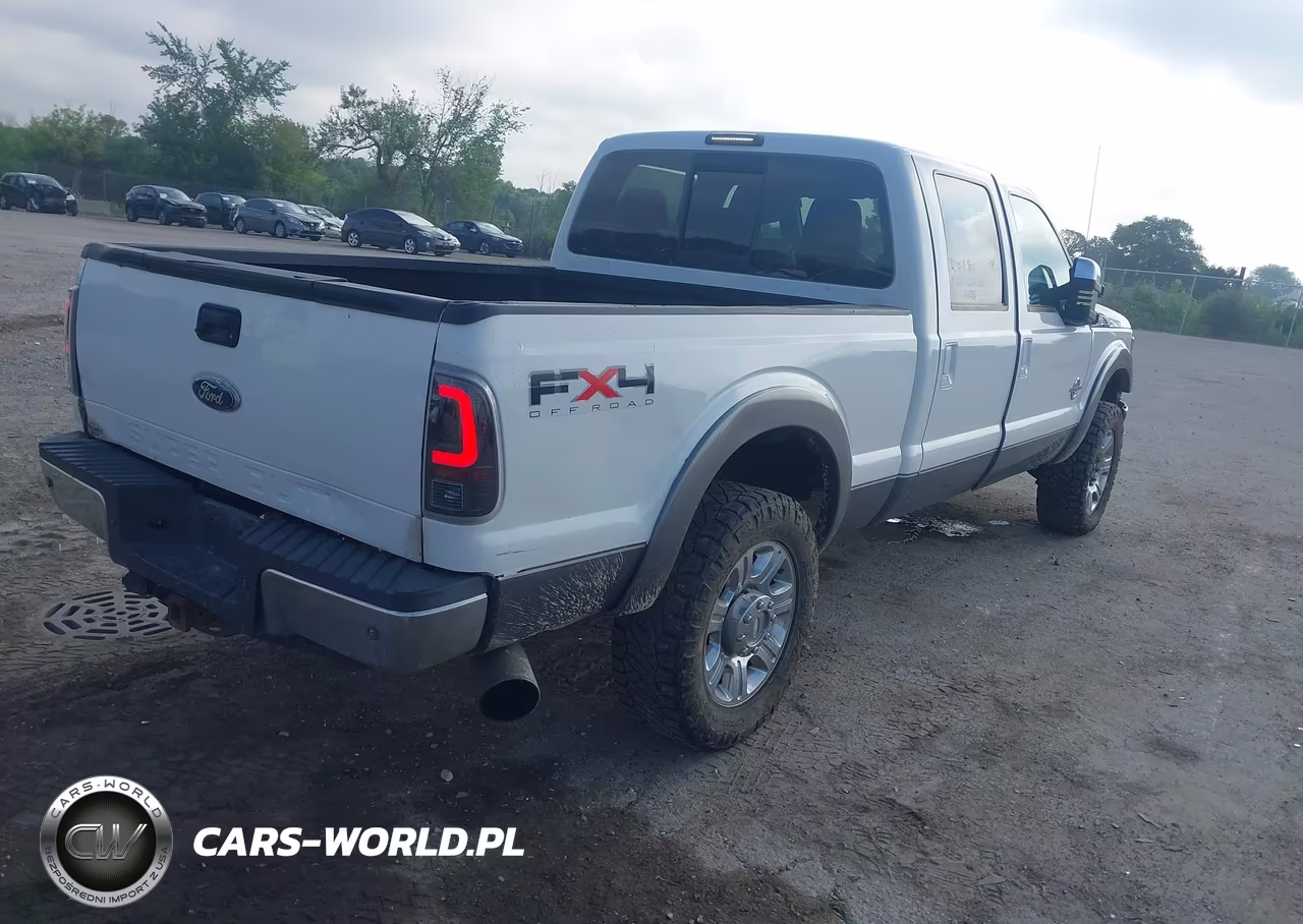 2011 Ford F-250 Lariat VIN:1FT7W2BT9BEC39570 - 4