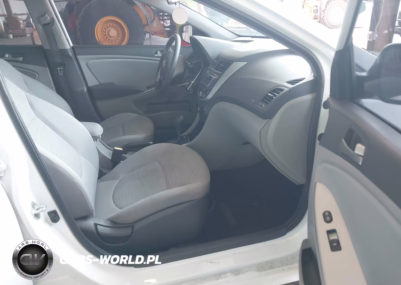 2015 Hyundai Accent Gls VIN:KMHCT4AE3FU927934 - 5