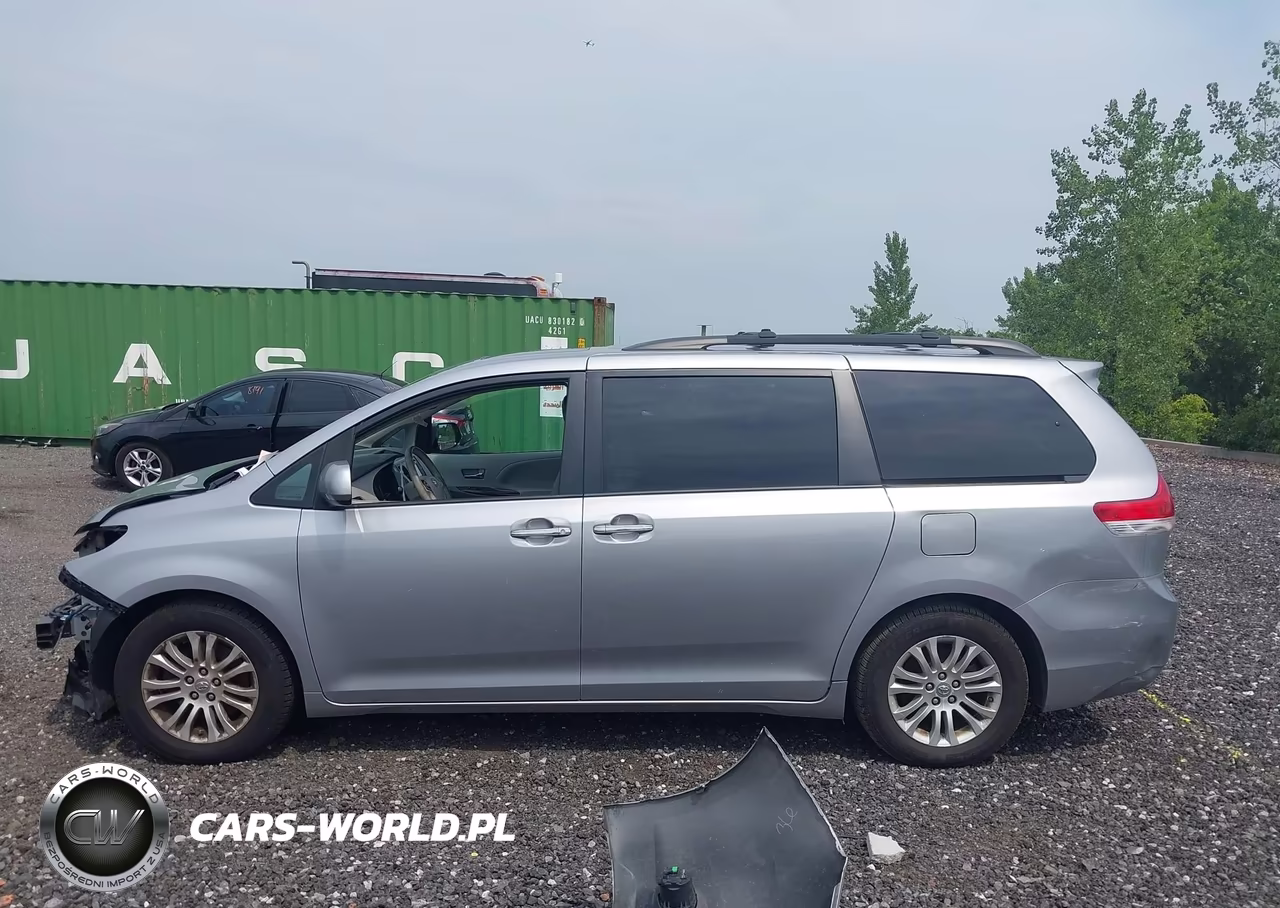 2012 Toyota Sienna Xle V6 8 Passenger VIN:5TDYK3DC8CS252082 - 14