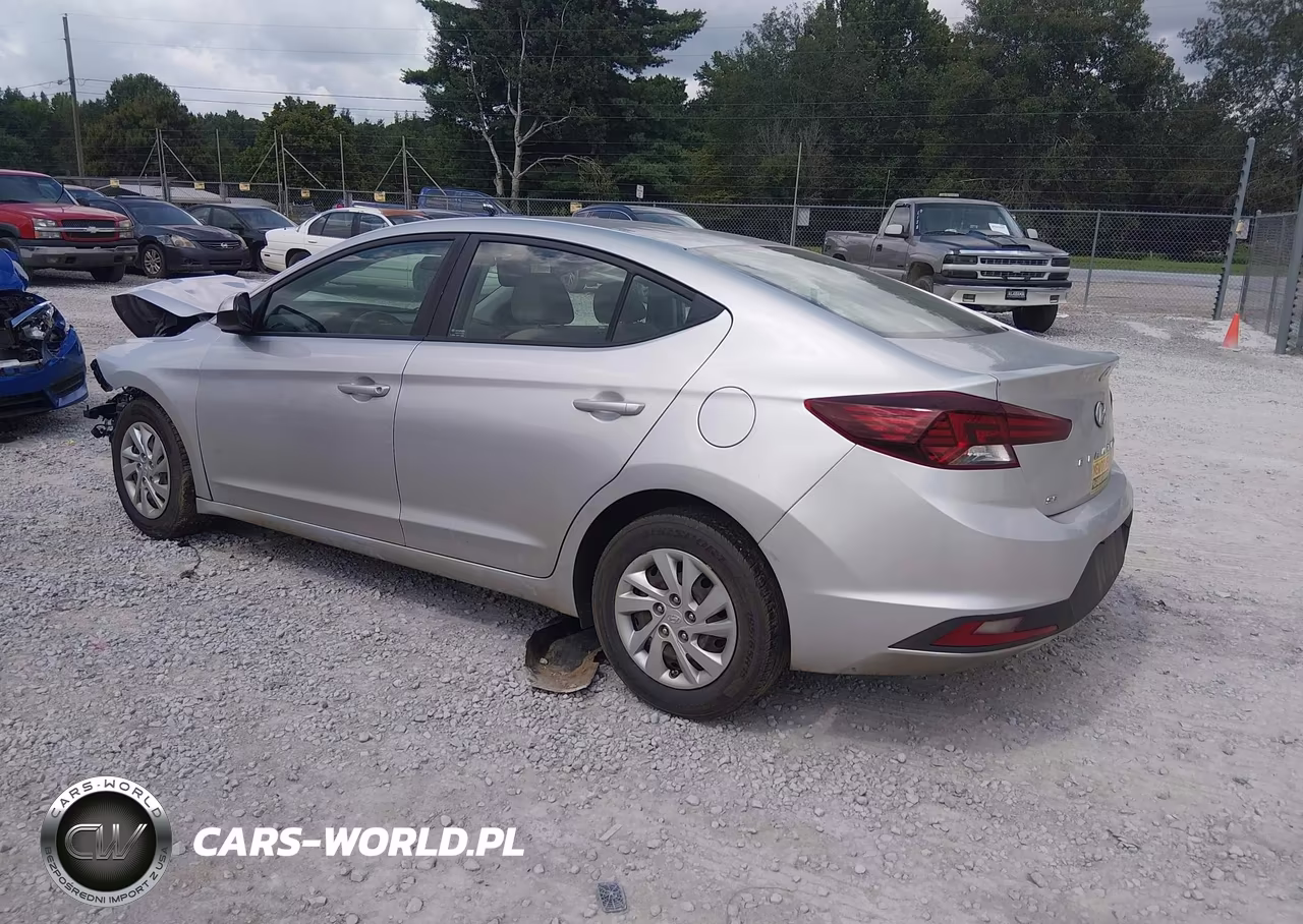 2019 Hyundai Elantra Se VIN:5NPD74LF0KH439841 - 3
