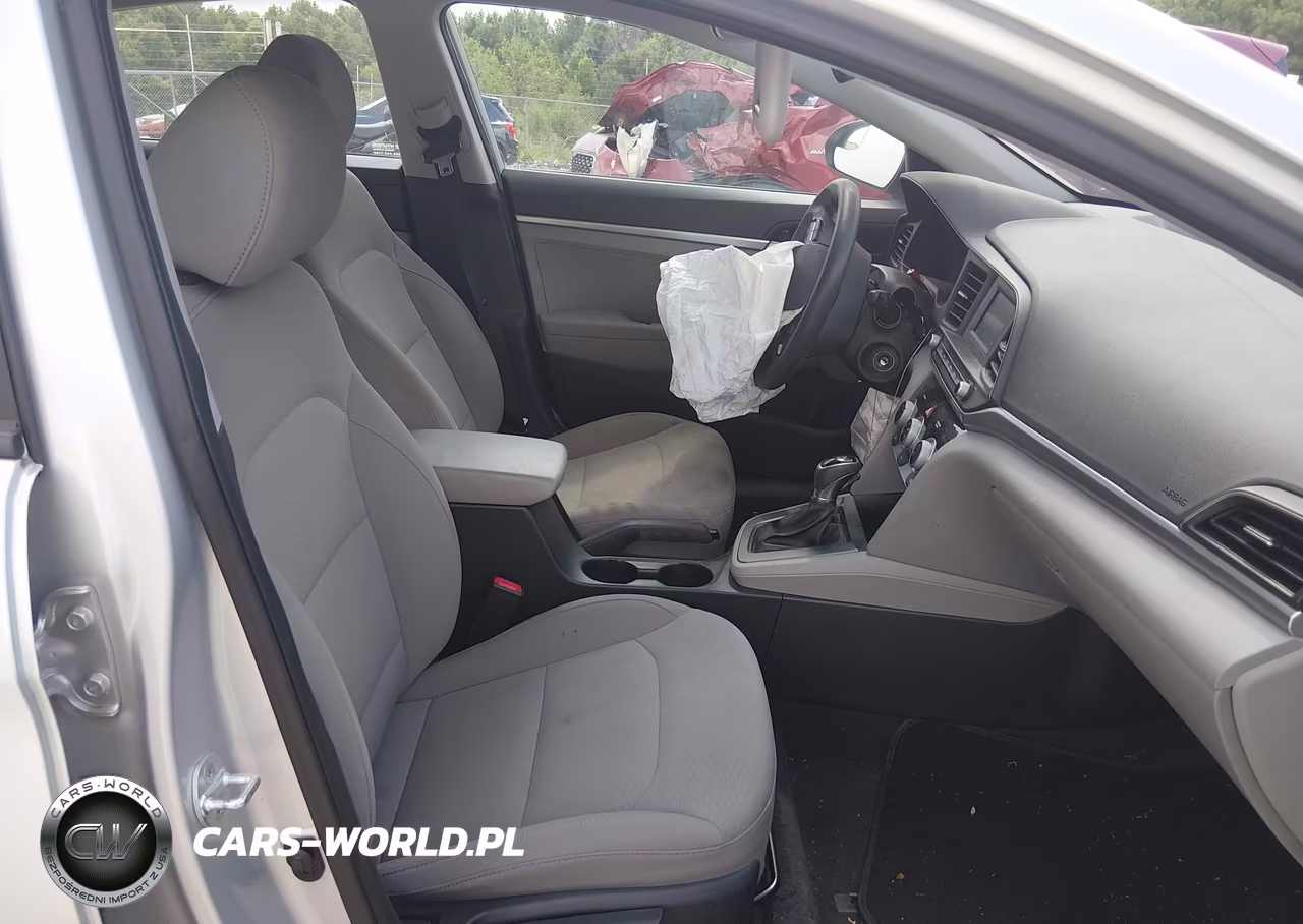 2019 Hyundai Elantra Se VIN:5NPD74LF0KH439841 - 5