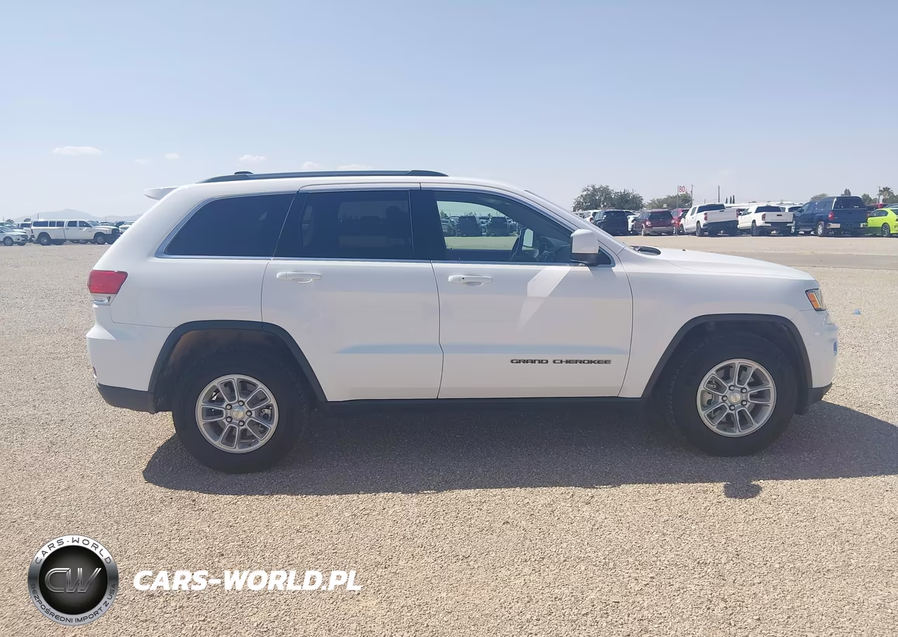 2019 Jeep Grand Cherokee Laredo E 4X2 VIN:1C4RJEAG0KC816432 - 14